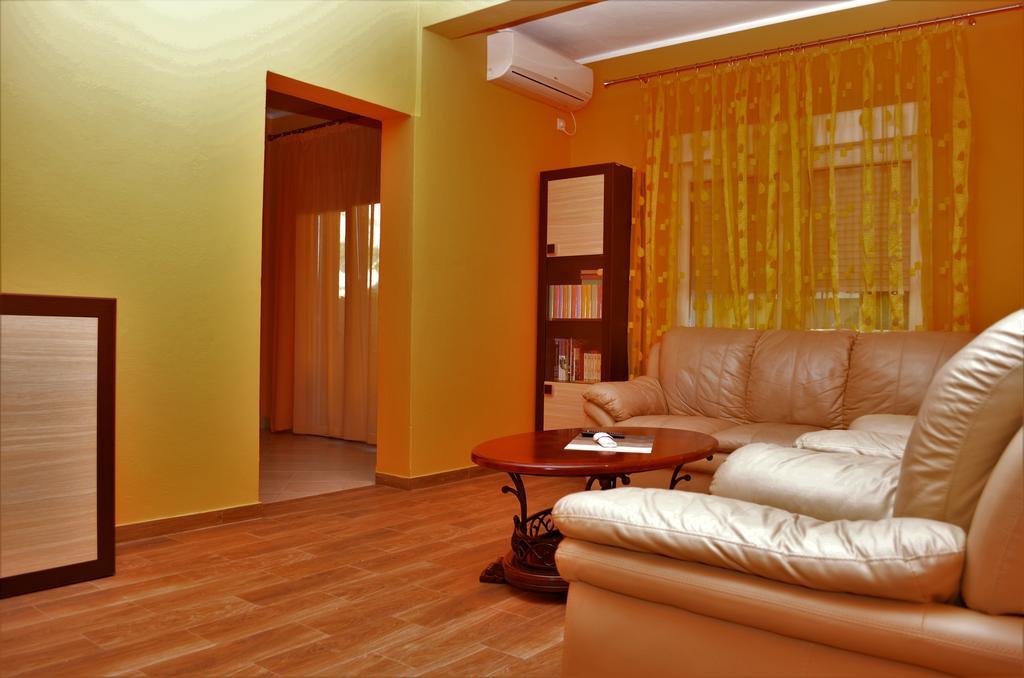 Apartments Md Lux 2 Sutomore Extérieur photo