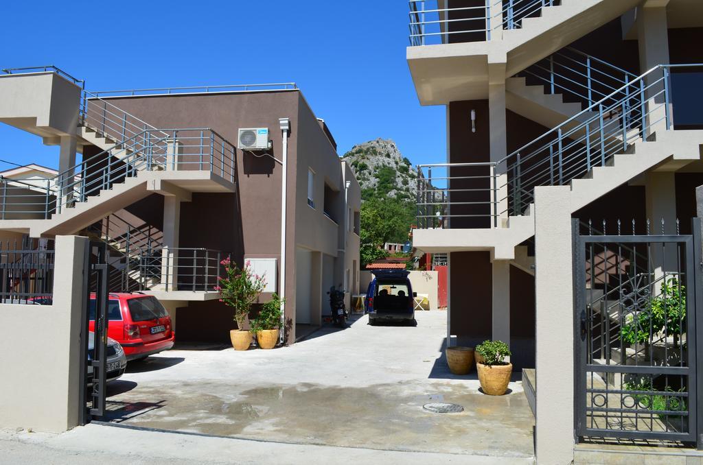 Apartments Md Lux 2 Sutomore Extérieur photo