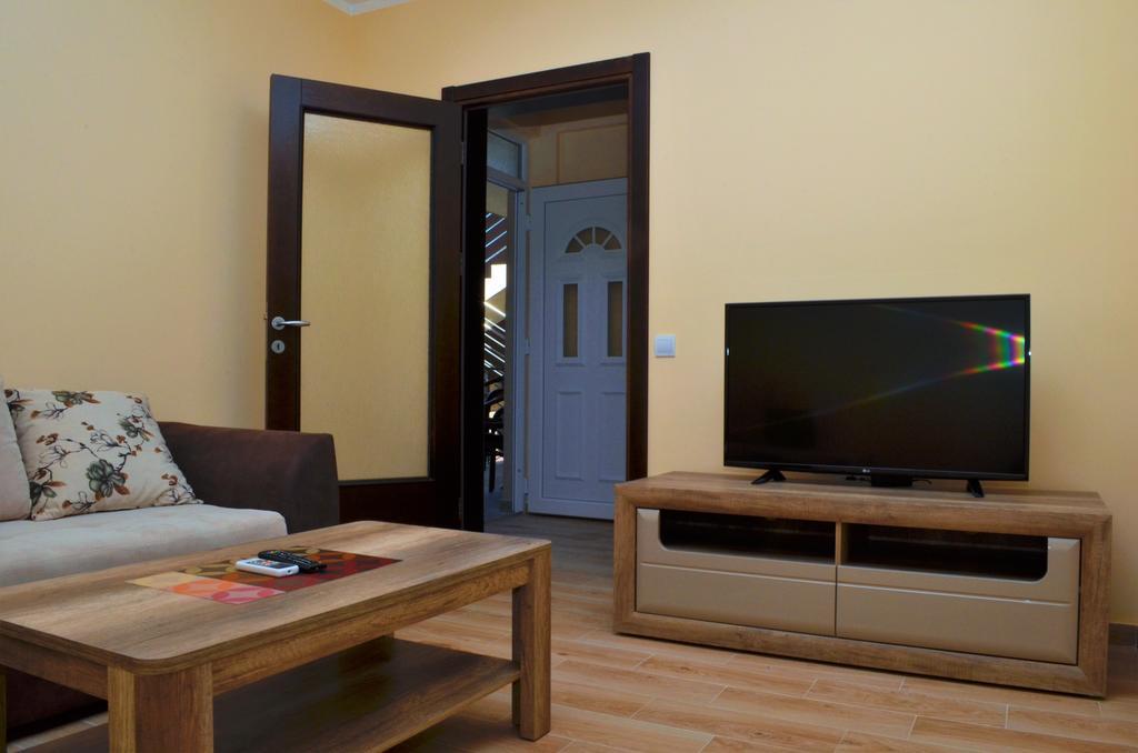 Apartments Md Lux 2 Sutomore Extérieur photo
